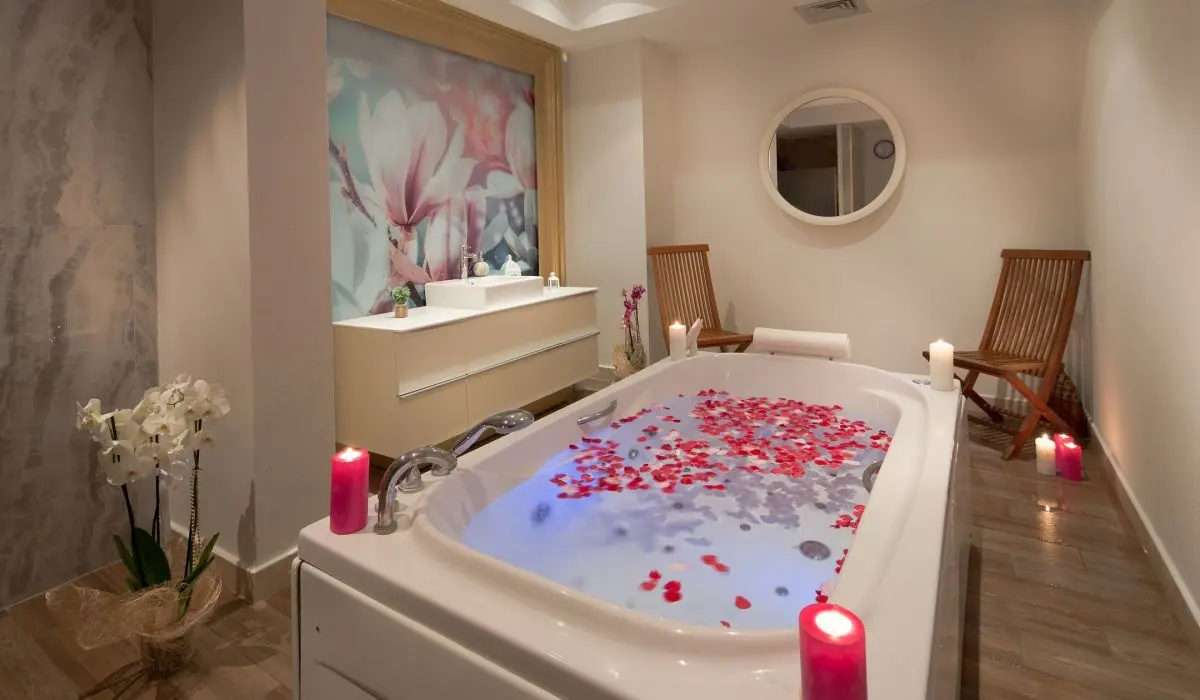 Jacuzzi in Doha, Qatar 